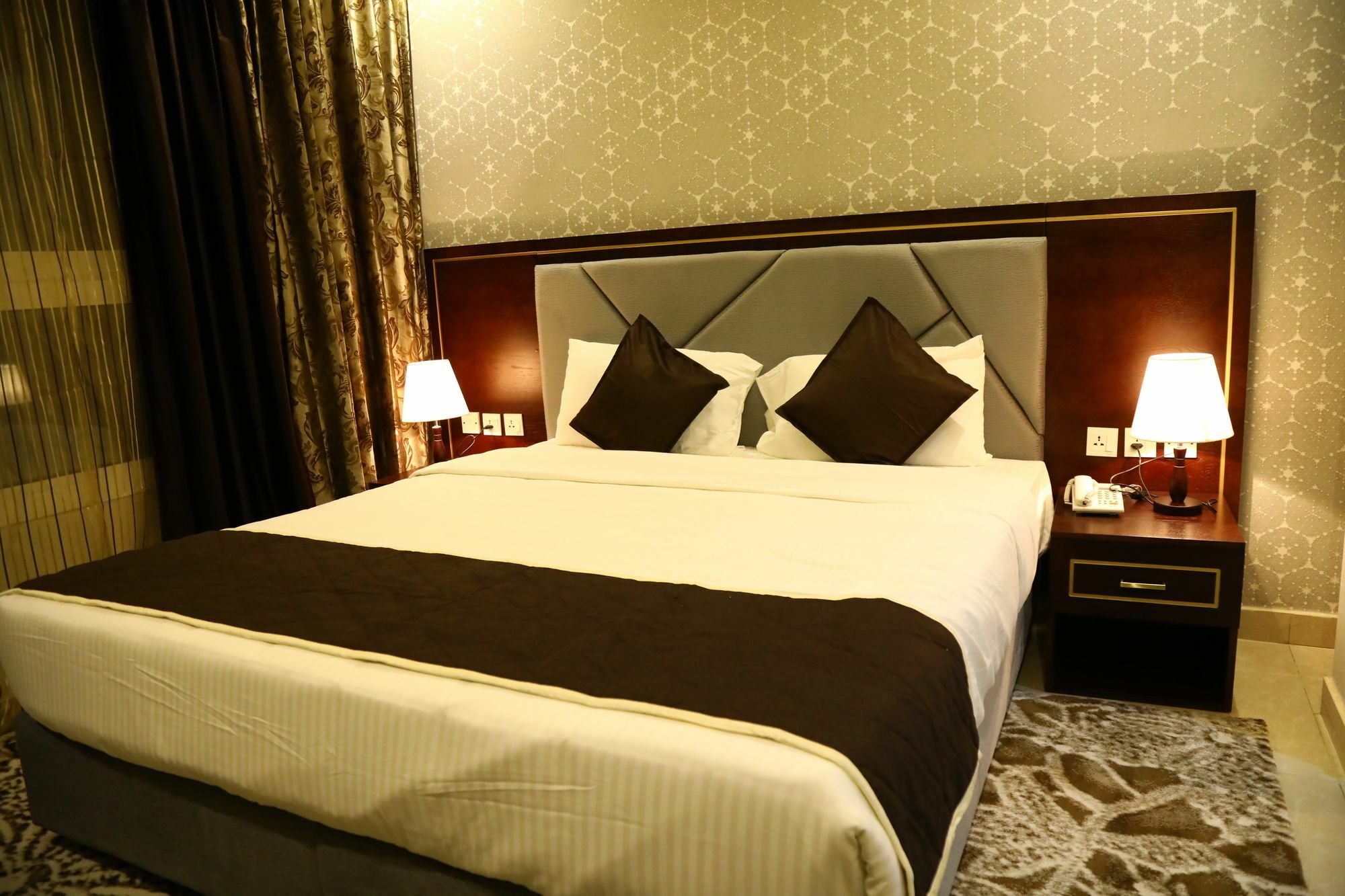 Voyage Hotel Dubai Eksteriør bilde
